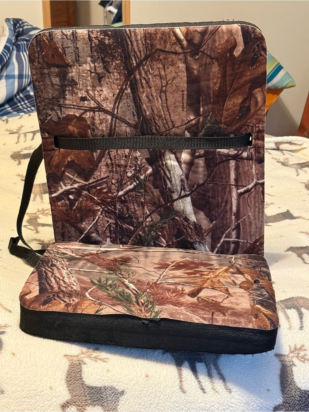 Camouflage Folding Cushion with Back Support - Brown Camo